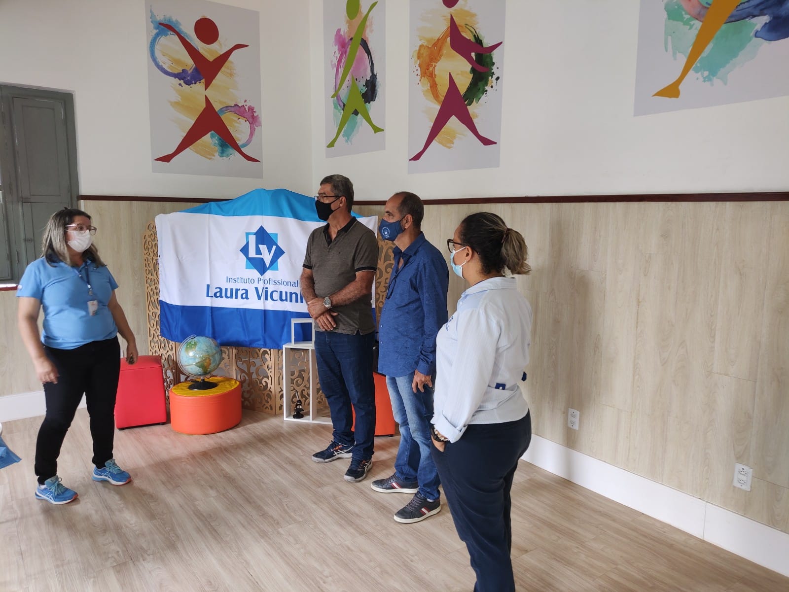 Acic firma parceria com o Colégio Laura de Vicunha